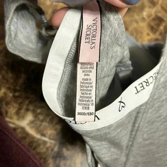 Victoria Secret Buy Wear Everywhere Super Push Up Bra Gray Size 36 DD - Picture 3 of 3